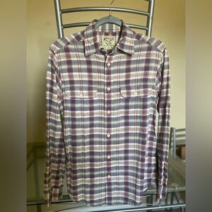 American Living size small